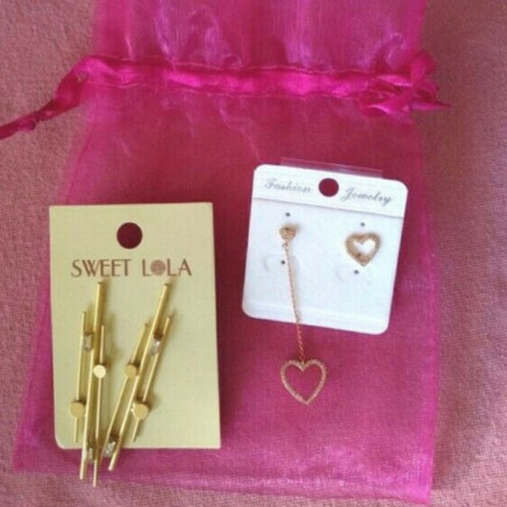 2 Pair Gold-Tone Dangle/Drop Post Earrings Sparkle